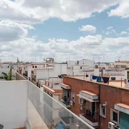 Refugio Vanguardista En Calle Feria